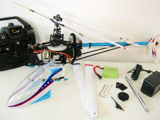 ラジコンヘリコプター室内でも飛ばせます